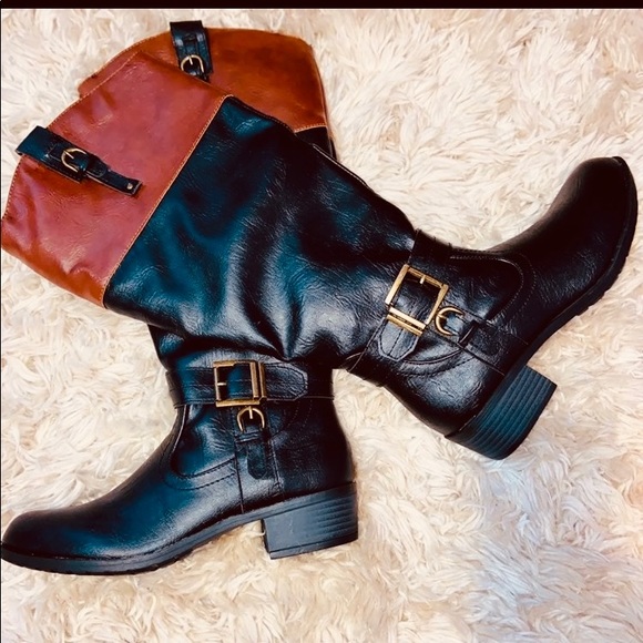 Women’s/girls boots 5.5 wide - Picture 2 of 6